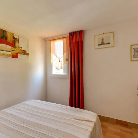 Les Maldives-3 By Interhome アグド