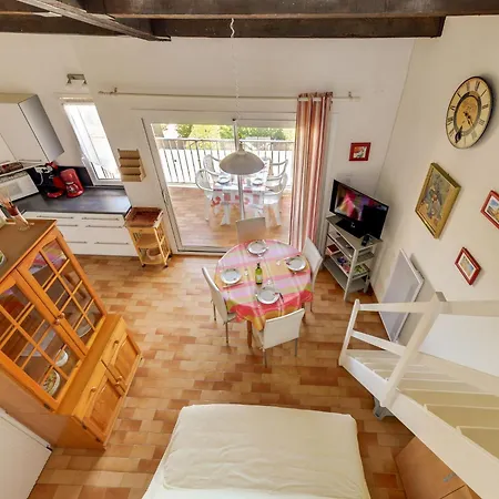 アパート Les Maldives-3 By Interhome