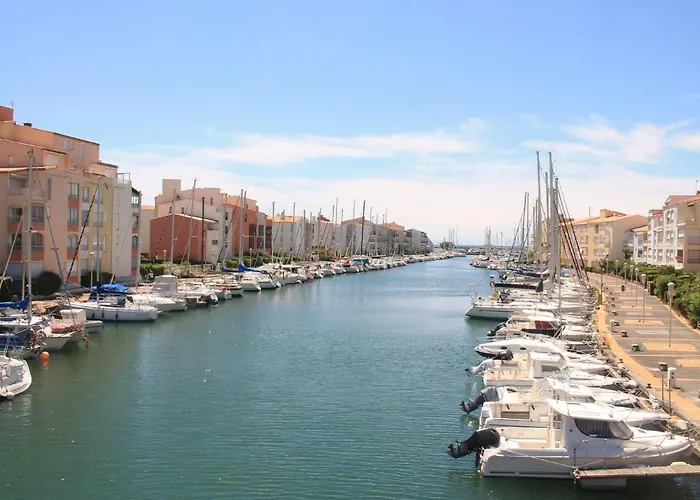 Les Maldives-3 By Interhome * Agde